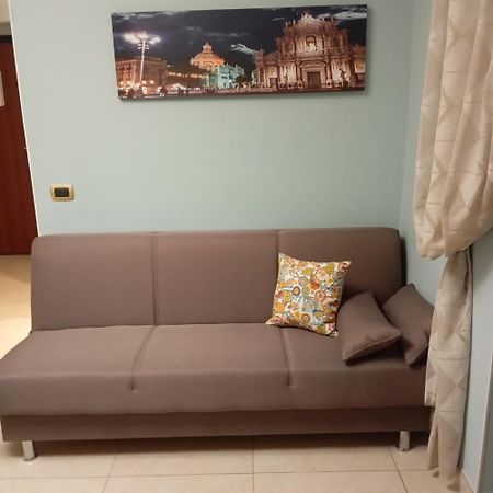 Casa Irene Apartment คาตาเนีย ภายนอก รูปภาพ