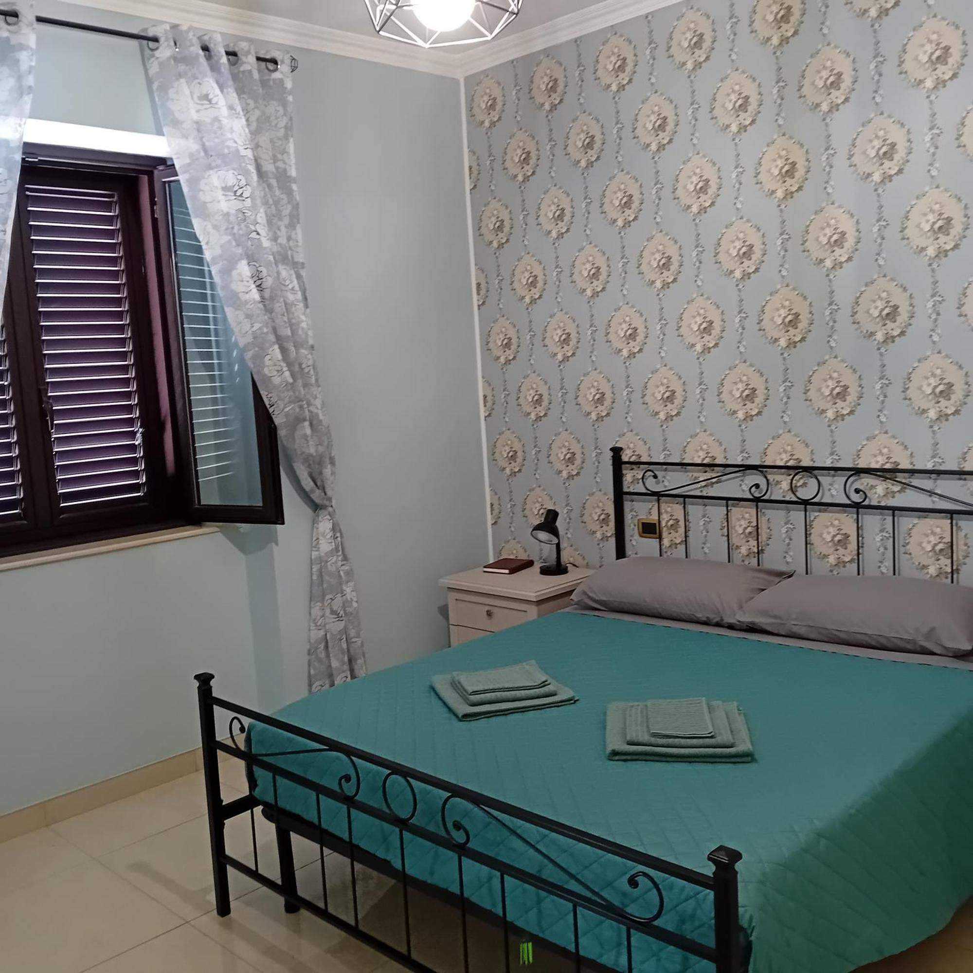 Casa Irene Apartment คาตาเนีย ภายนอก รูปภาพ